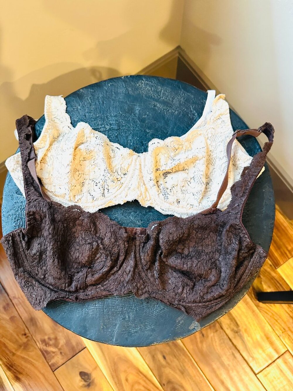 SET OF COSABELLA LACE NEVER SAY NEVER PRETTIE BRAS 36C